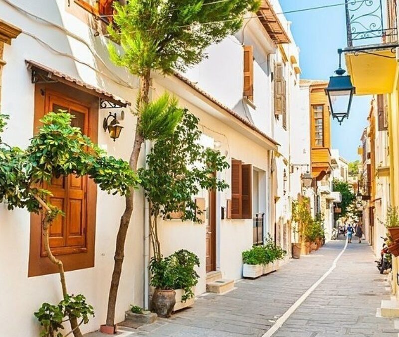 Heraklion Port – Rethymno Town